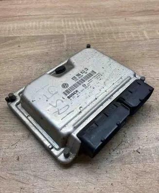 Audi A6 S6 C5 4B Engine control unit/module ECU 038906012CD 0281010688