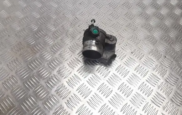 Ford Focus Throttle valve