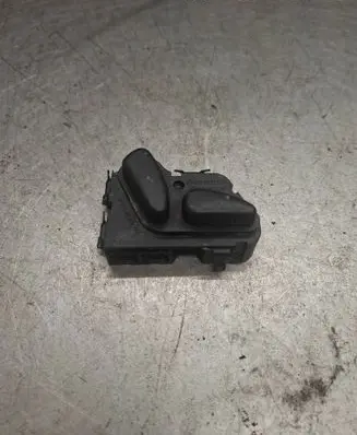 Mercedes-Benz E W210 Seat control switch 2108213751 03463820