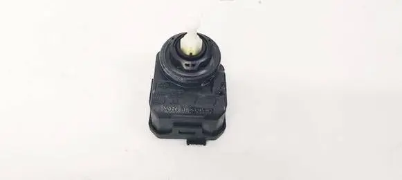 Volkswagen Golf IV Headlight level adjustment motor 1j0941295c
