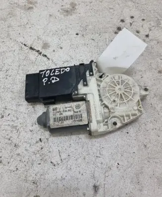Seat Toledo II (1M) Front door window regulator motor 1J0959802G