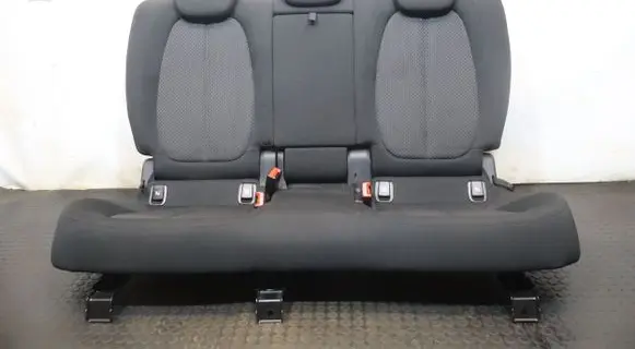 BMW X1 F48 F49 Second row seats 