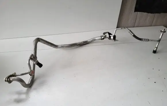 Ford C-MAX II Air conditioning (A/C) pipe/hose