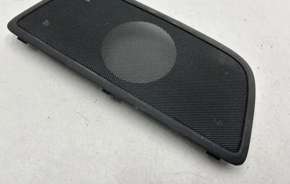 Chevrolet Camaro Dash center speaker trim cover GMX521 6M3521