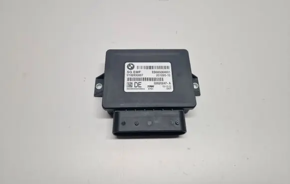 BMW 5 F10 F11 Hand brake control module A2C53191261 015631634
