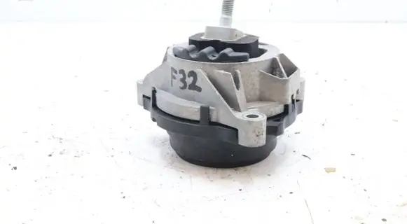 BMW 4 F36 Gran coupe Engine mount bracket 6859412
