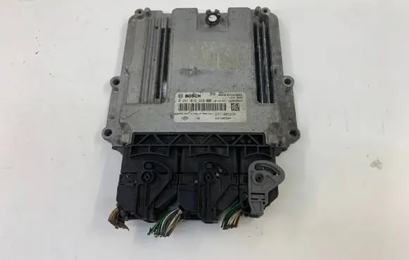Renault Megane III Engine control unit/module 237100323R 237100556R 0281016228