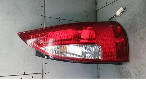 Mazda Premacy Rear/tail lights
