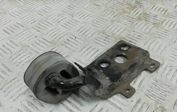 Audi A5 Muffler mount bracket/holder 8W0253144F