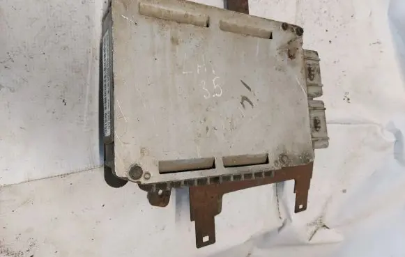 Chrysler 300M Engine control unit/module P04606895AC