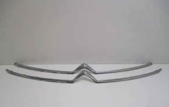 Citroen C4 II Front bumper upper radiator grill 9815201880 9815202180