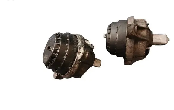 Engine mount bracket