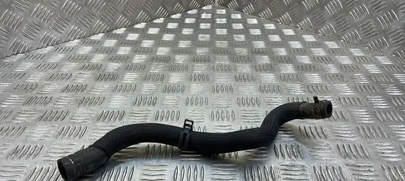 Volvo XC60 Engine coolant pipe/hose