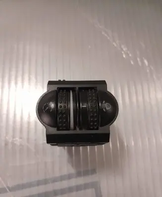 Volkswagen PASSAT B5 Headlight level height control switch
