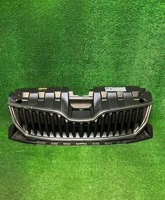 Skoda Fabia Mk2 (5J) ACC Distronic radar sensor grill/trim 6V0853653oe
