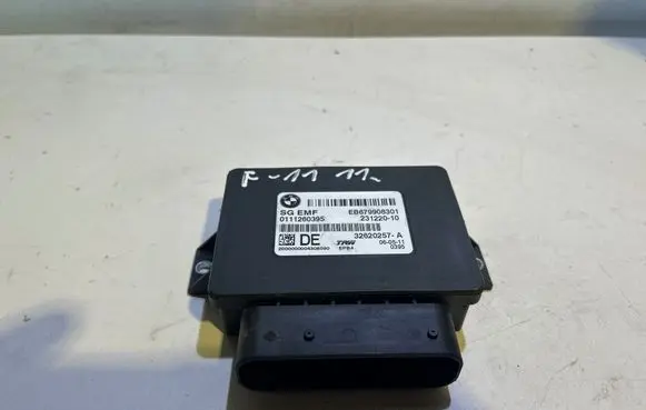 BMW 5 F10 F11 Hand brake control module 6799083 32620257A 23122010