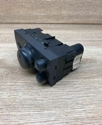 Opel Vectra C Light switch 9185884