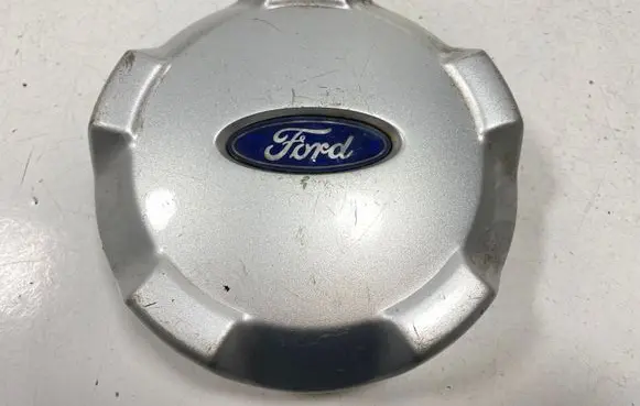 Ford Maverick Original wheel cap YL841A096EA EC1637190