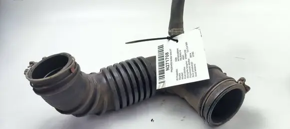 Mitsubishi Pajero Air intake hose/pipe