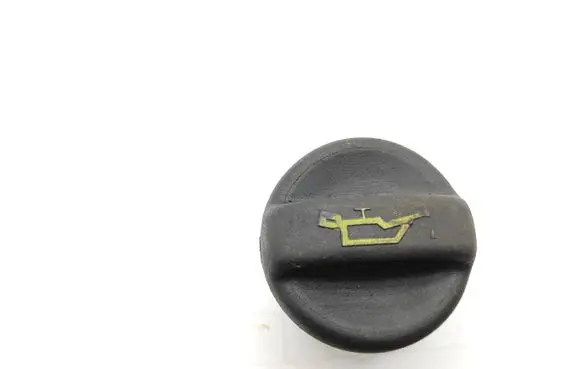 Citroen Berlingo Oil filler cap 9624939680