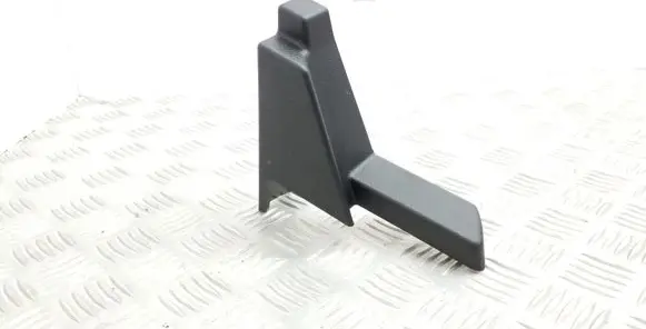 Audi A3 S3 8V Other trunk/boot trim element 8V0863423A