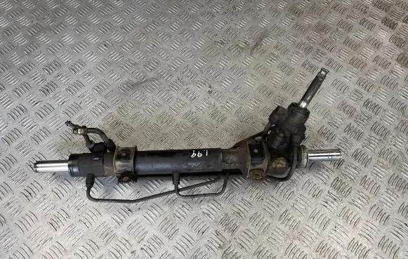 Subaru Impreza I Steering rack