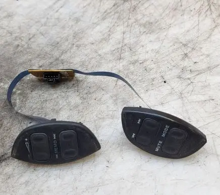 Citroen Xsara Steering wheel buttons/switches