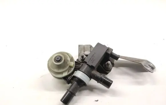 Mercedes-Benz C W206 Fuel tank valve A2064706691
