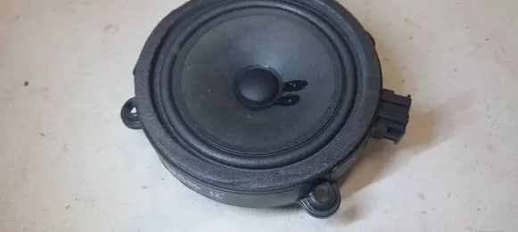 Mercedes-Benz Sprinter W906 Front door speaker