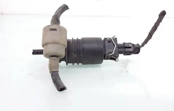 Opel Astra G Windscreen/windshield washer pump