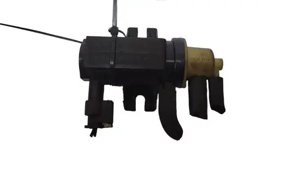 Mercedes-Benz E W212 Turbo solenoid valve A0091533128 70078208
