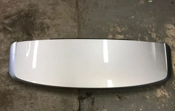 Volvo XC90 Rear window tailgate spoiler 32227162
