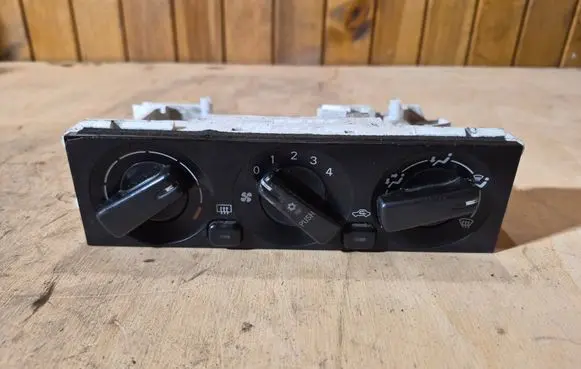 Mitsubishi Pajero Pinin Climate control unit MR500784