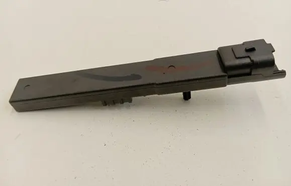 Peugeot 5008 II Keyless system antenna XD0287039R2