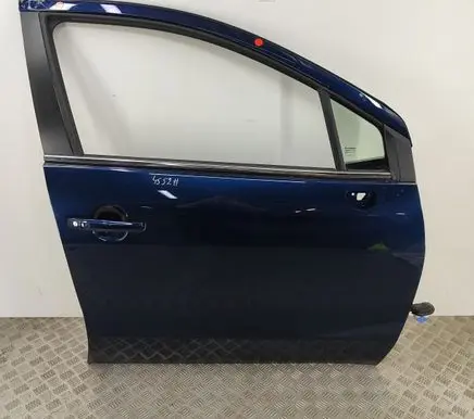 Suzuki SX4 S-Cross Front door 6800163T00