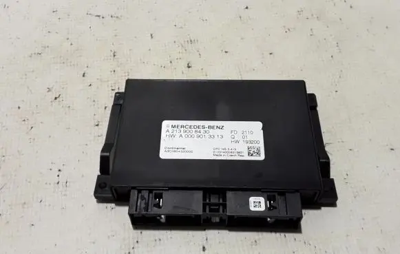 Mercedes-Benz GLA H247 Gearbox control unit/module A2139008430