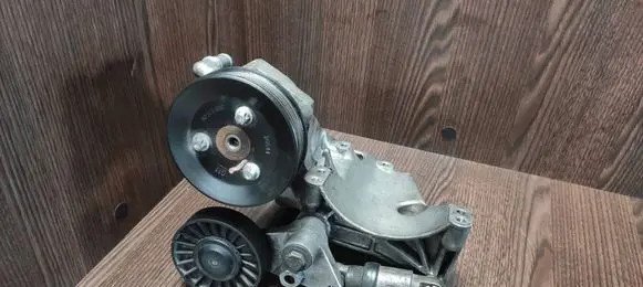 Saab 9-3 Ver1 Power steering pump 90502550 4779716 7612955104