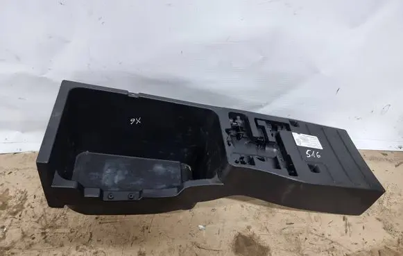 BMW X6 E71 Tool box 51476981050 7216972 10859510