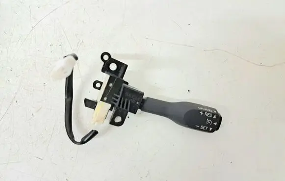 Toyota Avensis T270 Cruise control stalk 