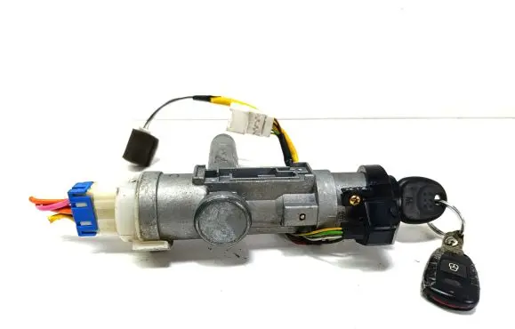 Hyundai Trajet Ignition lock