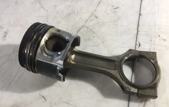 BMW 5 F10 F11 Piston with connecting rod MAHLE84L110