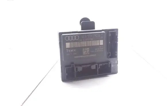 Audi Q7 4L Door control unit/module 4L0959792B 4L0910793B