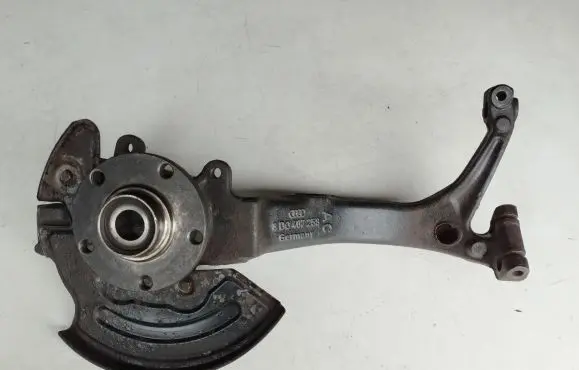 Front wheel hub spindle knuckle
