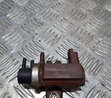 Mazda 3 I Turbo solenoid valve 9652570180 70096803