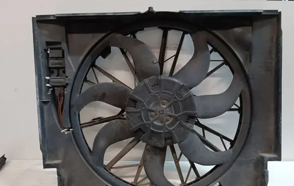 BMW 5 E60 E61 Electric radiator cooling fan 3137229009