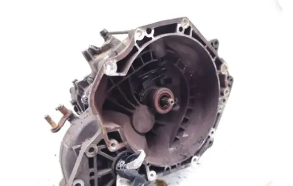 Opel Zafira B Manual 5 speed gearbox 