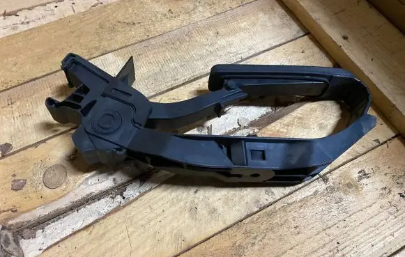 Mercedes-Benz C W203 Accelerator throttle pedal a2033000604 2033000604
