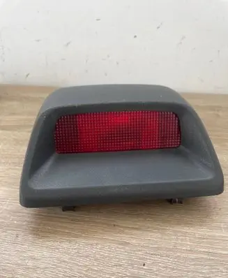 Mazda 323 Third/center stoplight 28661781