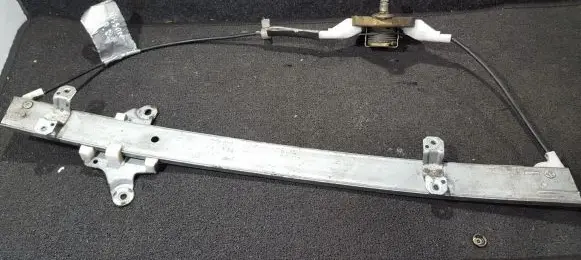 Nissan Prairie Sliding door window regulator with motor
