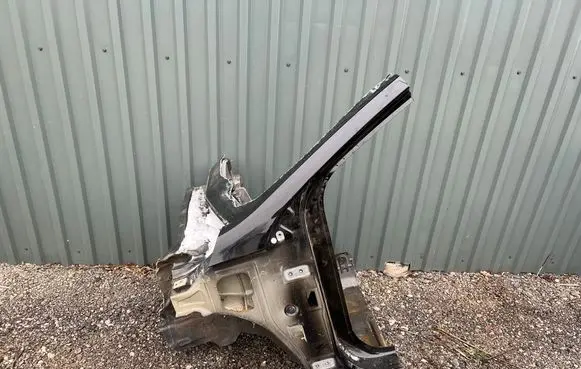 Front quarter panel